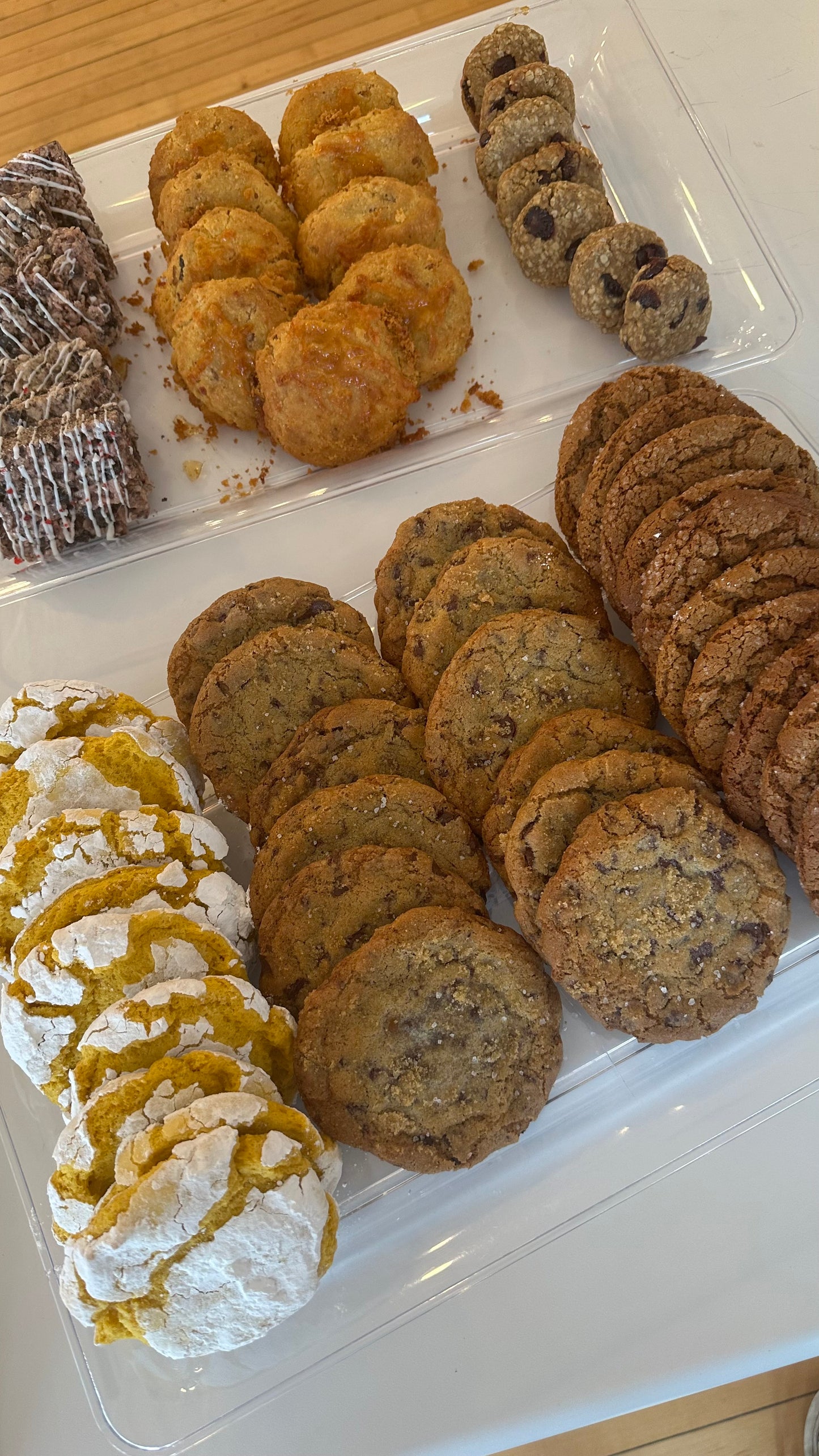 Ooey-Gooey Sea Salt Chocolate Chip Cookies: 1 Dozen